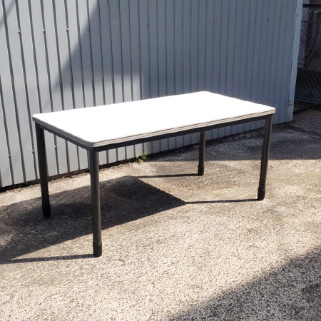 ミーティングテーブル 脚ブラック 幅1500✕奥行750✕高さ700ｍｍ[MT-153]