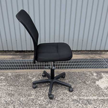 ワークチェア チャットチェア メッシュ ブラック 腰当欠品[OC-086]