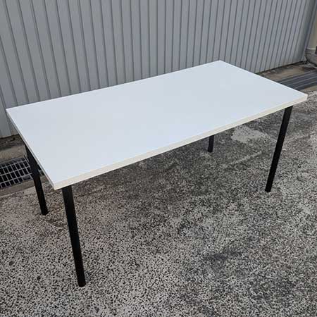 テーブル IKEA 幅1500✕奥行750✕高さ703㎜ 天板ホワイト✕脚ブラック[MT-227]