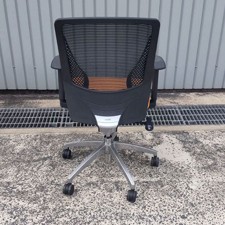 オフィスチェア オカムラ Village VCM1 肘付き オレンジ[OC-277]