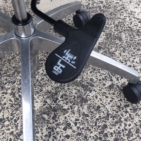 オフィスチェア オカムラ Village VCM1 肘付き オレンジ[OC-277]