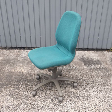 オフィスチェア オカムラCXシリーズCX35GR ハイバック グリーン[OC-293]