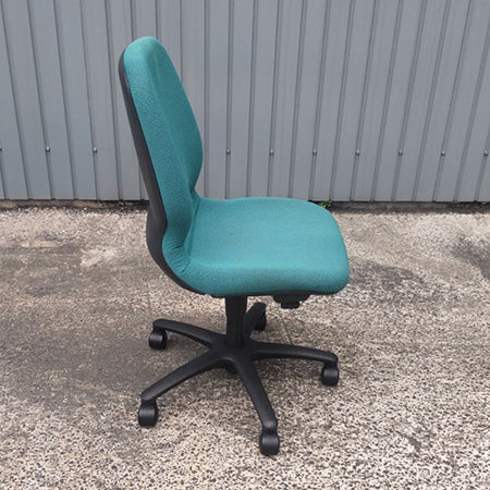 オフィスチェア オカムラCXシリーズCX35ZR ハイバック グリーン[OC-294]