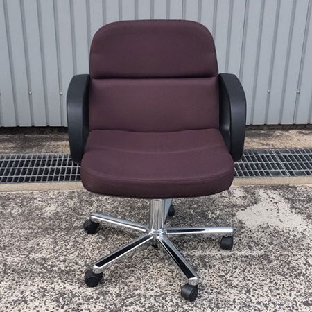 役員チェア イトーキ ブラウン KWK-895C-Z909 [OC-297]