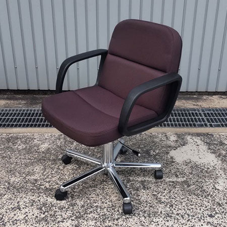 役員チェア イトーキ ブラウン KWK-895C-Z909 [OC-297]