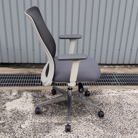 オフィスチェア ワークチェアK11-GMW BK 肘付き[OC-299]