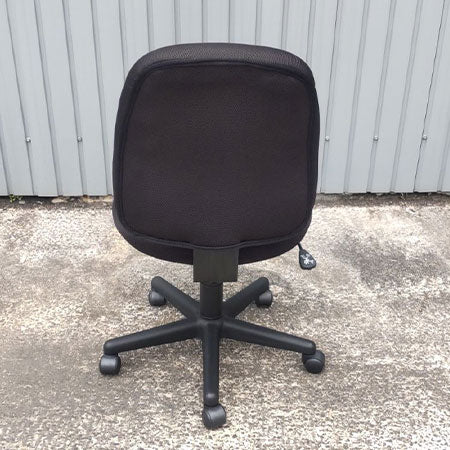 オフィスチェア 肘無し ブラック 背面ステッチ付き[OC-318]