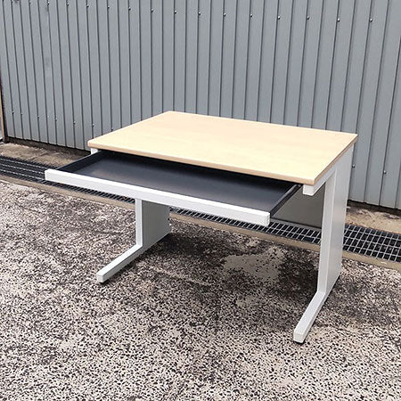 オフィスデスク KOKUYO 幅1000✕奥行700✕高さ700mm ナチュラル 引き出し1枚[DS-117]