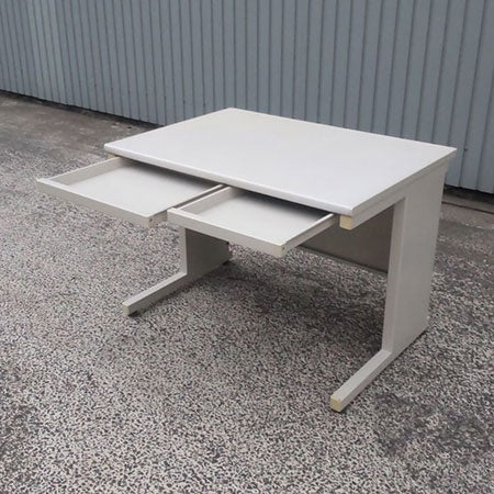 オフィスデスク KOKUYO 幅1000✕奥行700✕高さ700mm グレー 引き出し2枚[DS-116]