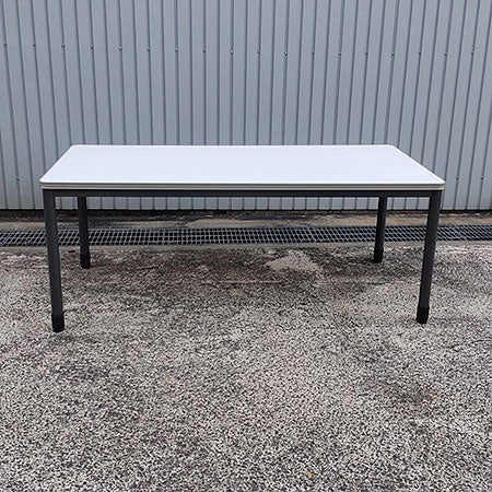 ミーティングテーブル 脚ブラック 幅1800✕奥行900✕高さ700ｍｍ[MT-188]