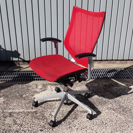 オフィスチェア okamura バロンチェア ハイバック デザインアーム レッド[OC-348]