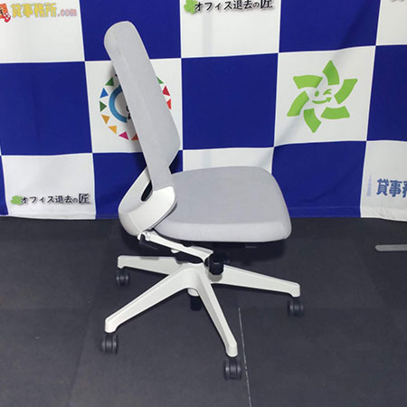 【中古0円無料】オフィスチェア イトーキ ノートチェア ハイバック 肘無グレー[OC-159]