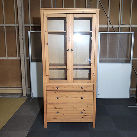 【中古0円無料】コレクションケース IKEA HEMNES ライトブラウン 幅900✕奥行340✕高さ1980mm[CB-056]