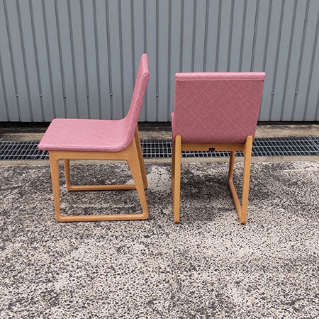 ミーティングチェア ピンク クオン・オーツー 2脚セット [MC-208]