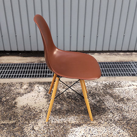 ミーティングチェア シェルチェア ブラウン[MC-211]