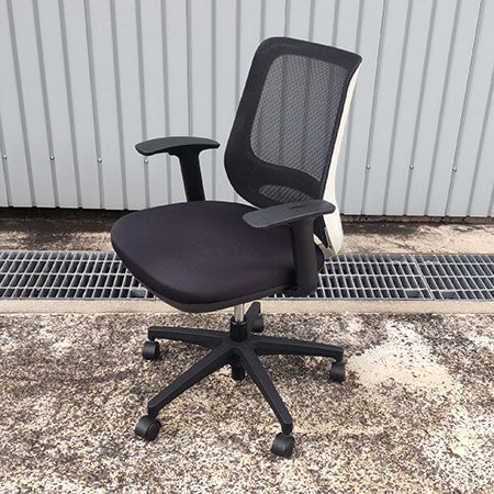 オフィスチェア GS210 ブラック 高さ調整機能付き肘付き[OC-315]