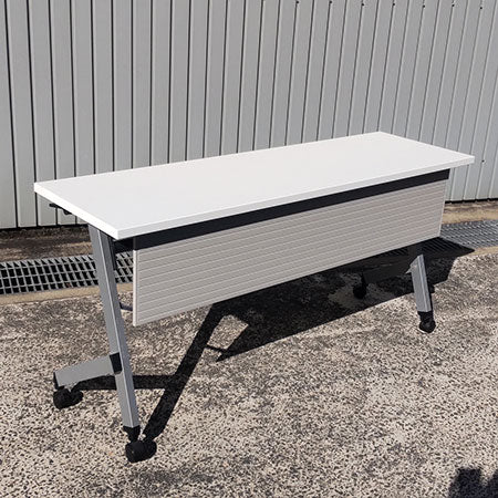 スタッキングテーブル スタックテーブル 幅1500✕奥行450✕高さ720㎜ 内田洋行[MT-185]