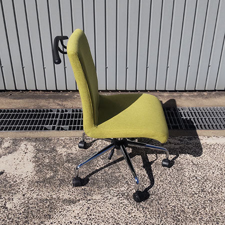 オフィスチェア ハンガー付き ニトリ W-3904-1 GR グリーン[OC-353]