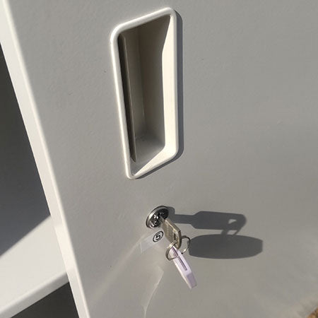 両開きキャビネット ITOKI 幅900✕奥行450✕高さ1110㎜[CB-113]