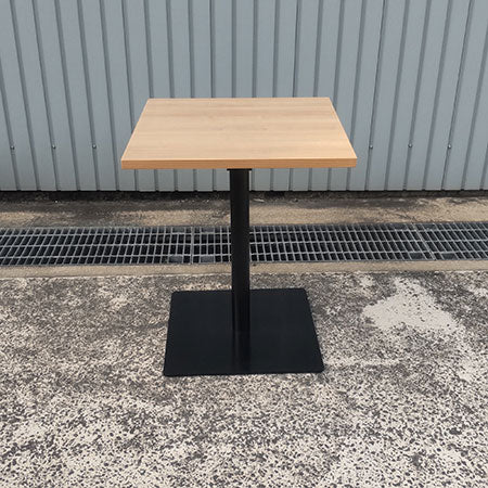 正方形カフェテーブル フック付き 幅600✕奥行600✕高さ720㎜[MT-198]