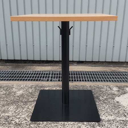 正方形カフェテーブル フック付き 幅600✕奥行600✕高さ720㎜[MT-198]