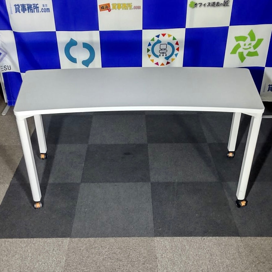 【中古0円無料】デスク 内田洋行 Commons Table 扇形 テーブル キャスター付き ホワイト[DS-034]