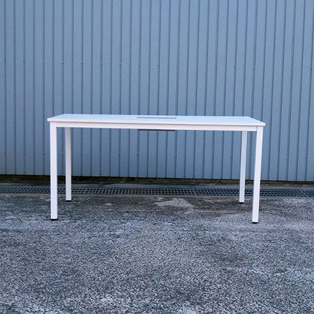 ミーティングテーブル ホワイト 配線ボックス付き 幅1500✕奥行750✕高さ720mm[MT-177]