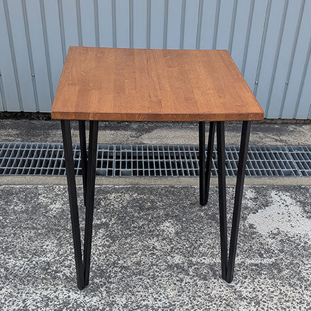 正方形カフェテーブル 幅600✕奥行600✕高さ700㎜[MT-208]