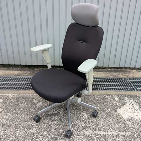 オフィスチェア ナイキ エネア 稼働肘・ヘッドレスト付き グレーブラック[OC-388]