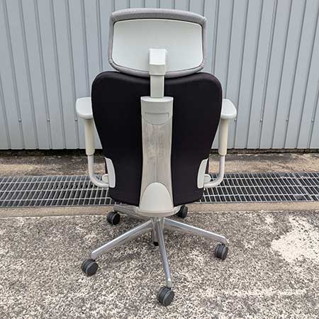 オフィスチェア ナイキ エネア 稼働肘・ヘッドレスト付き グレーブラック[OC-388]